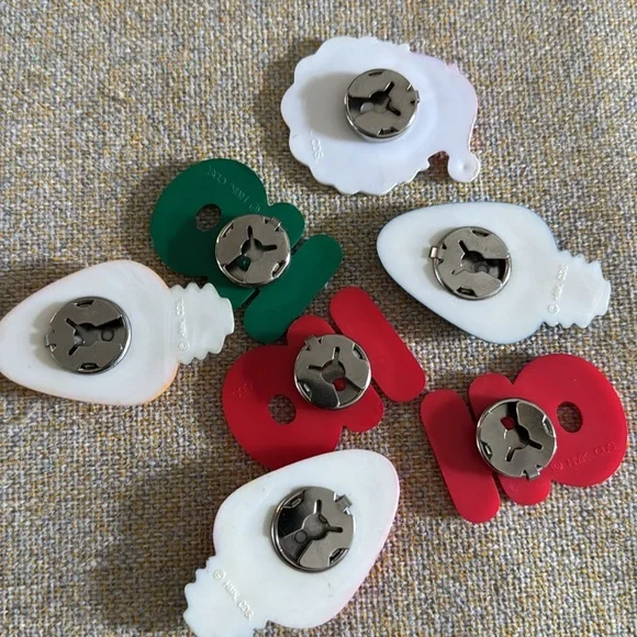 🎄VINTAGE HALLMARK CHRISTMAS BUTTON COVER BUNDLE - Stocking Stuffer - Picture 6 of 15